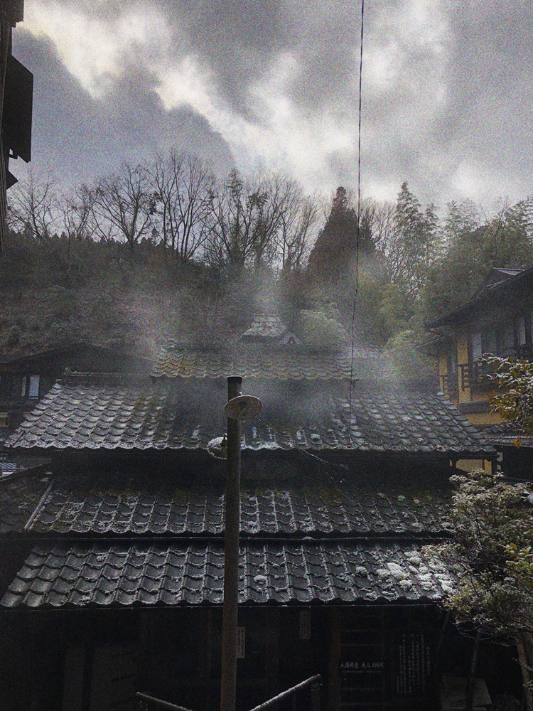 雪が降りました 黒川温泉公式サイト 熊本 阿蘇の温泉地