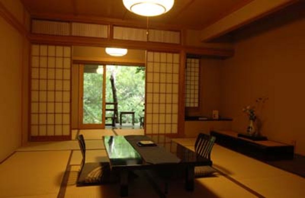 風呂付客室の一例です。