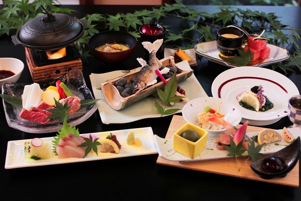 量より質重視の2食付き『美里会席』!熊本名物『馬刺し』付♪
